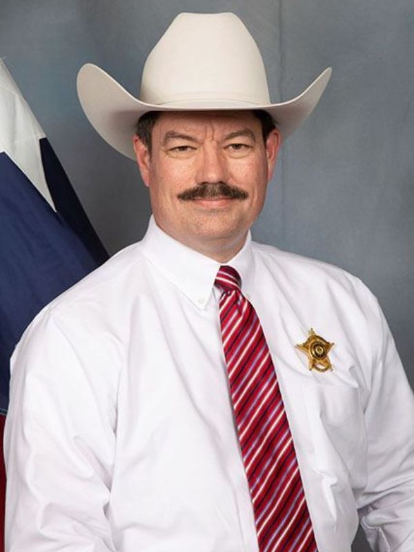 Douglas Lee